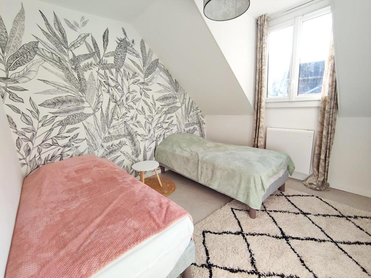 L'Escampette, Duplex T3, Centre Luchon, Wifi, Casier A Skis, 4 Personnes Bagnères-de-Luchon Esterno foto